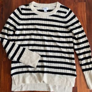 Old Navy Sweater